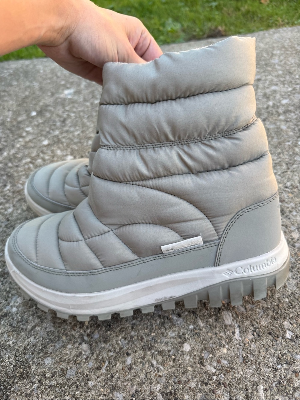 Columbia Snowtrot Mid Waterproof Winter Boots Gray Puffy Size 9.5